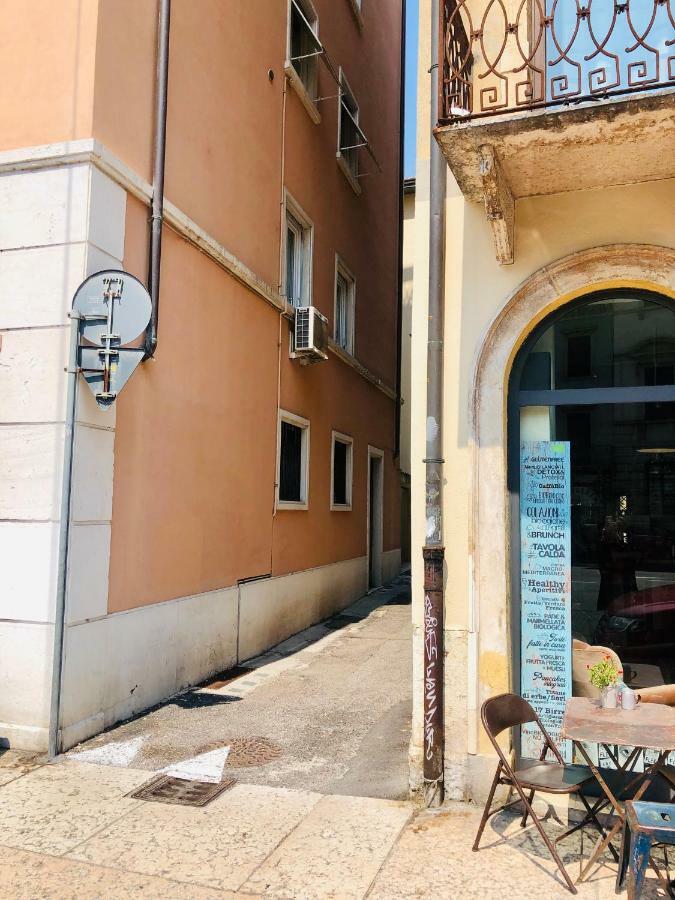 Appartamento Portapalio40 Con Parcheggio Верона Экстерьер фото