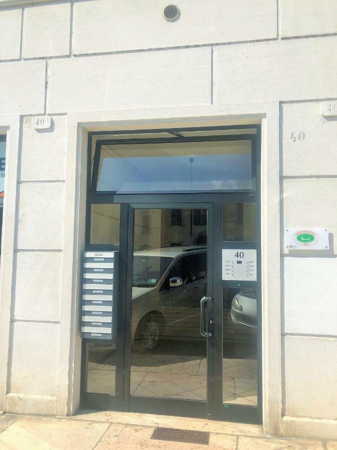 Appartamento Portapalio40 Con Parcheggio Верона Экстерьер фото
